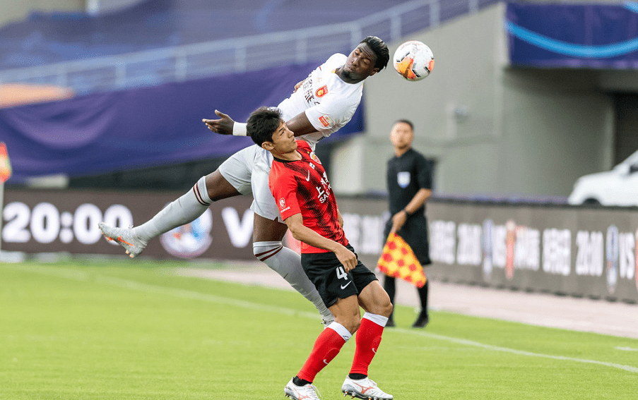 
一场惨败袒露河北中原最大短板 已成降级热门 王牌外援难掩失落|3377体育(图3)