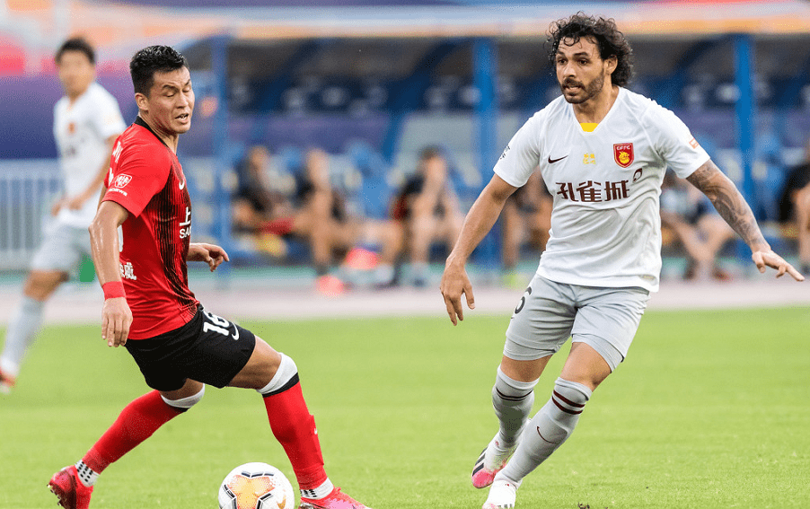 
一场惨败袒露河北中原最大短板 已成降级热门 王牌外援难掩失落|3377体育(图5)