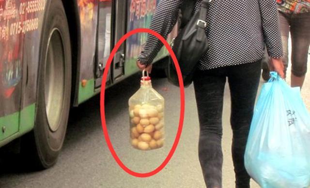 【3377官网】
中国电信消费扶贫助农直播盐源专场圆满乐成(图11)