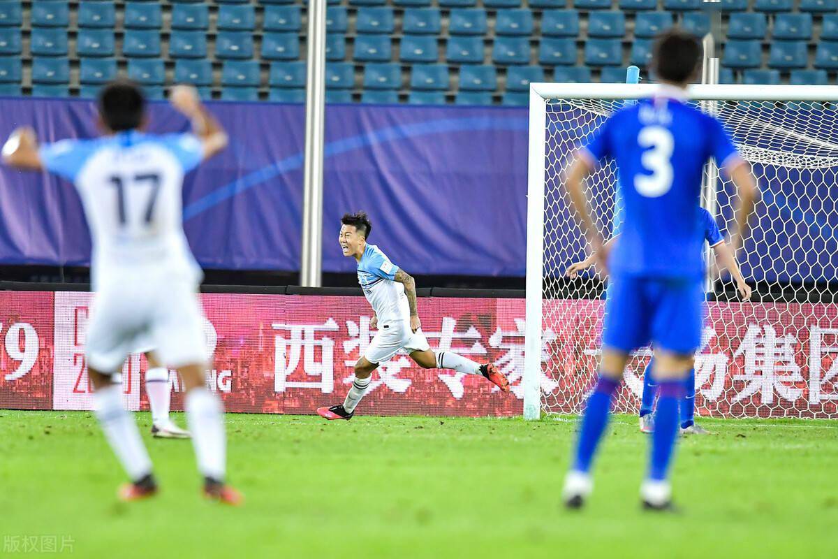 3377app_
张功救主钱杰给失点 广州富力点球大战5(图6)