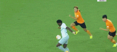 【3377体育】
河北中原拿下武汉 锁定苏州眼望亚冠(图8) 【3377体育】
河北中原拿下武汉 锁定苏州眼望亚冠(图8)