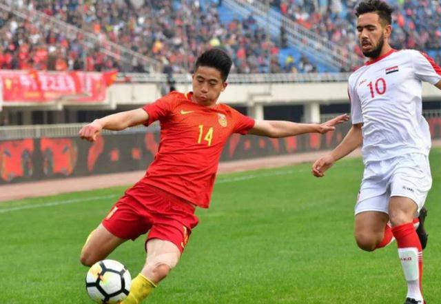 
中国足球行不行？看看女足的实力 网友：原来男足才是拖后腿的【3377体育】(图4)